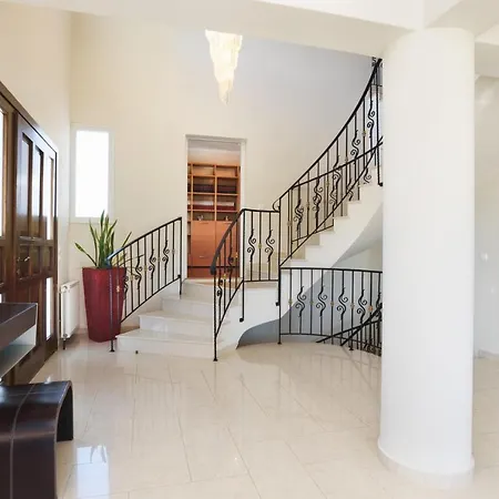 Amarandes فيلة باراديسيون