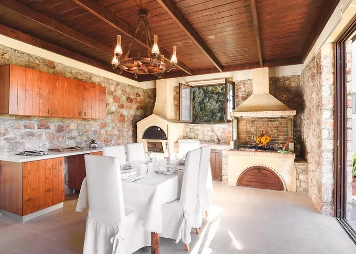 Villa Amarandes