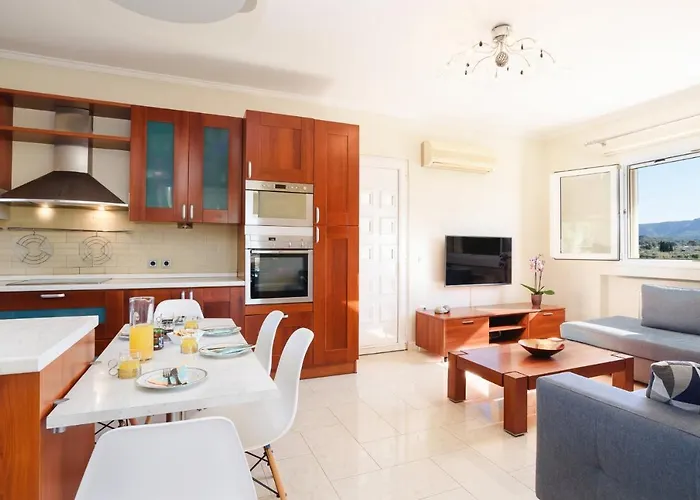 Amarandes فيلة *