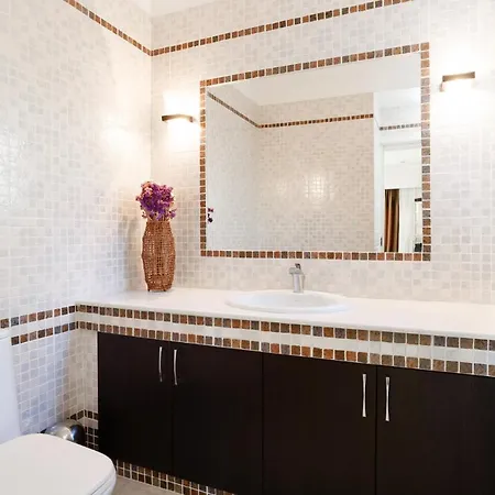 Βίλα Amarandes *