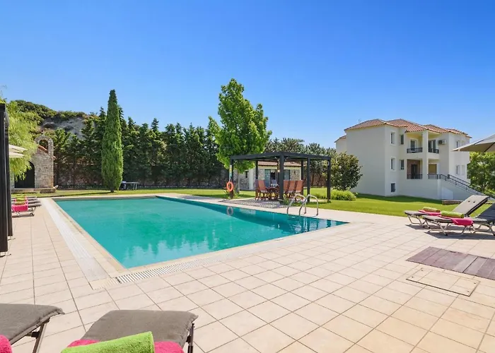 Amarandes Vila Paradeísion